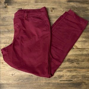 Burgundy Capri pants